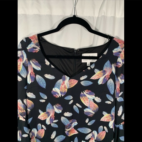 NWT Nicole Miller NY Long Ruffle Sleeve Dress 2 - Picture 5 of 12